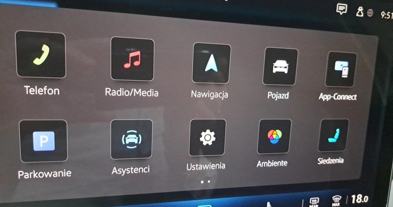 Volkswagen Passat cena 182400 przebieg: 10, rok produkcji 2024 z Dobra małe 781